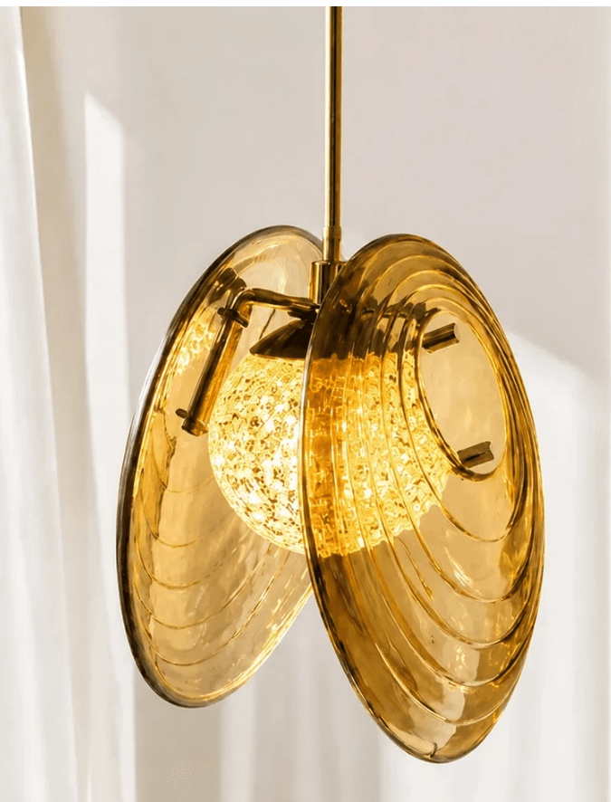 Roen Modern Double Scallop Shell Amber Glass Pendant Light, Roen Modern Double Scallop Shell Amber Glass Pendant Light, operation03