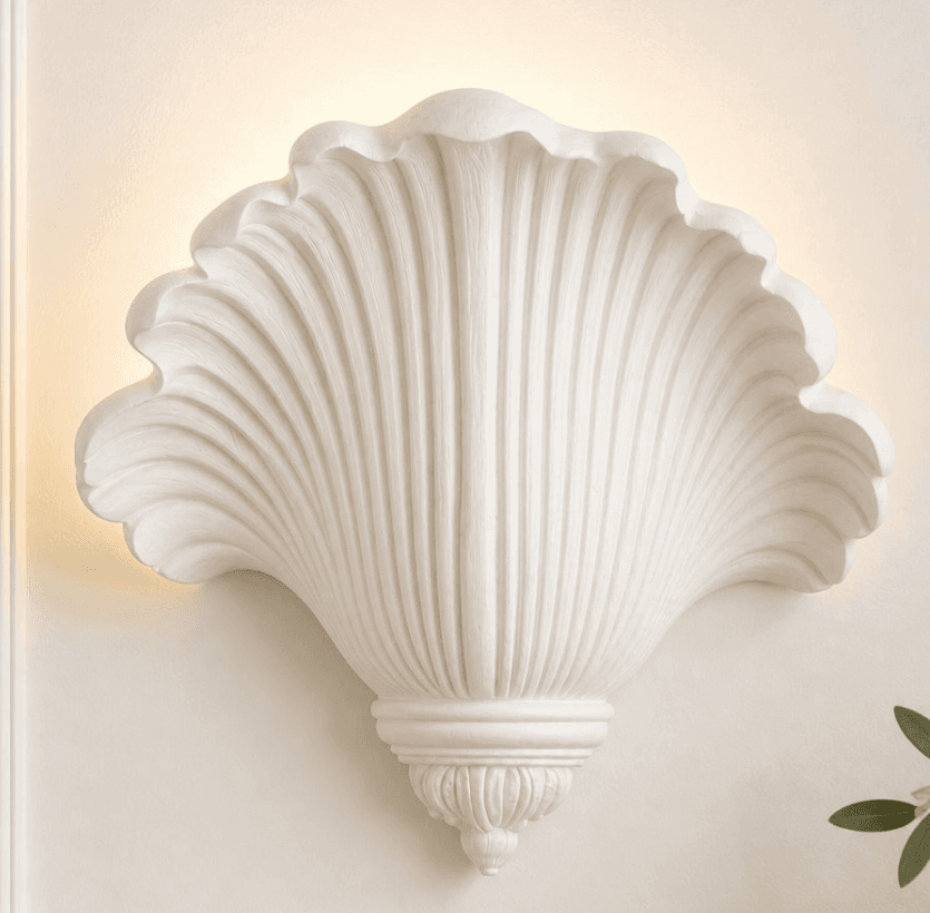 Brinley French Mid-century Resin Scallop Wall Sconce, Brinley French Mid-century Resin Scallop Wall Sconce, operation03